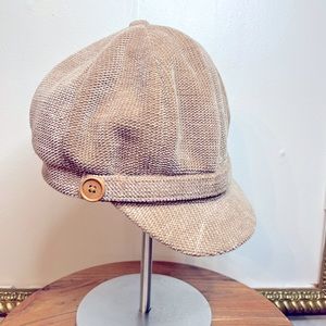 Woman’s Poof Hat Tan Tweed very soft vintage